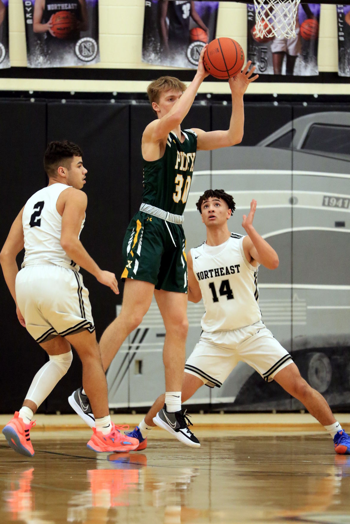 Lincoln Pius X vs. Lincoln Northeast, 1.8